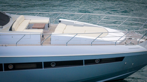 Carpe Diem 77ft Azimut Yacht For Sale