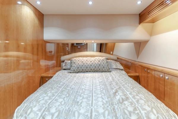 Photo of the 2003 Hatteras 54 Convertible "BRAINWAVE"