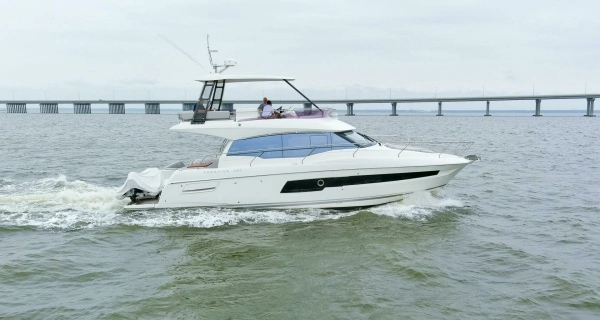 2023 Prestige 46