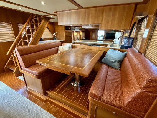 2012 Alaskan 70
