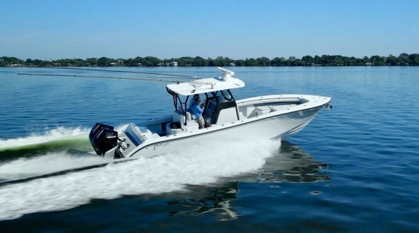 Luhn 32 32ft Yellowfin Yacht For Sale