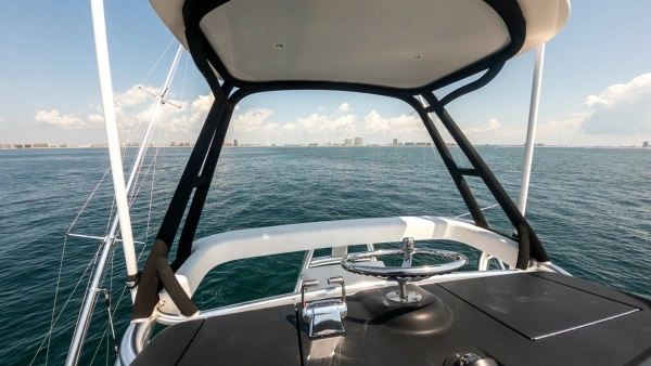 2021 Hatteras 65