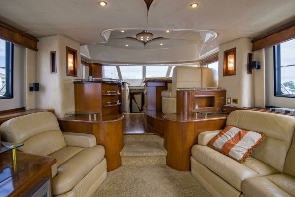 IMMERSED 52ft Silverton Yacht For Sale