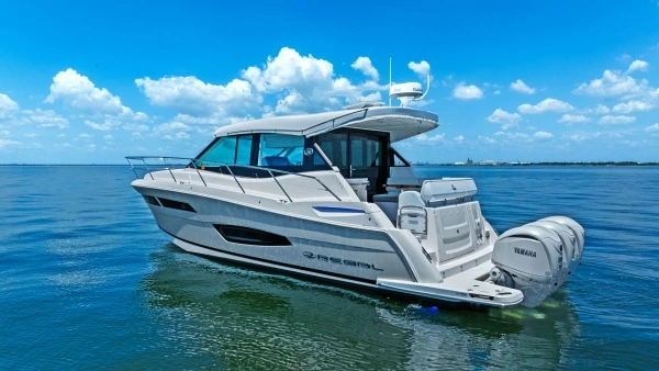 2025 Regal 38