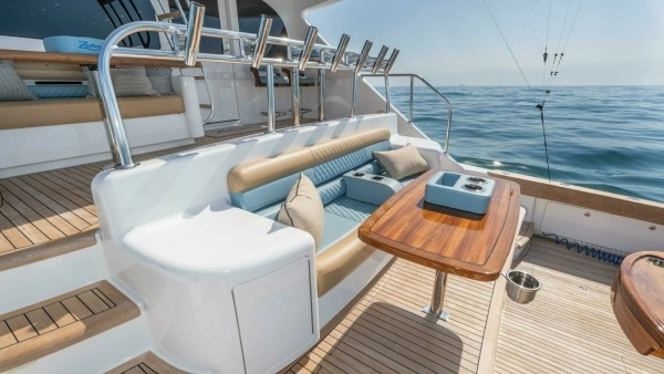 Viking 90C Yacht For Sale