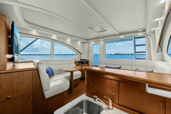 Salty Dach 39ft Tiara Yachts Yacht For Sale