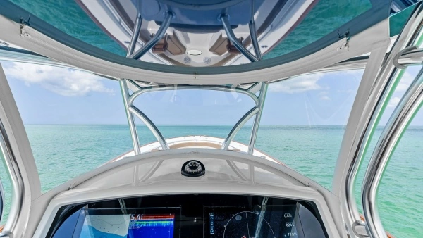 Valhalla Boatworks V-37 Yacht For Sale