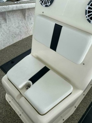 1997 Custom 31 Center Console Pullin Drag