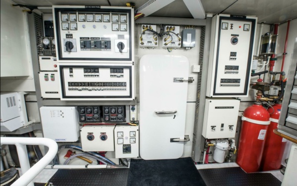 FOOTLOOSE 95ft Cheoy Lee Yacht For Sale