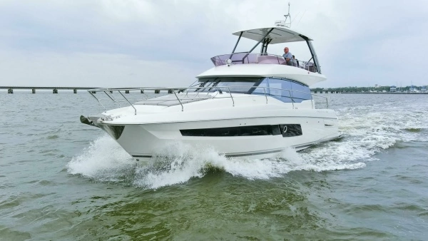 2023 Prestige 46