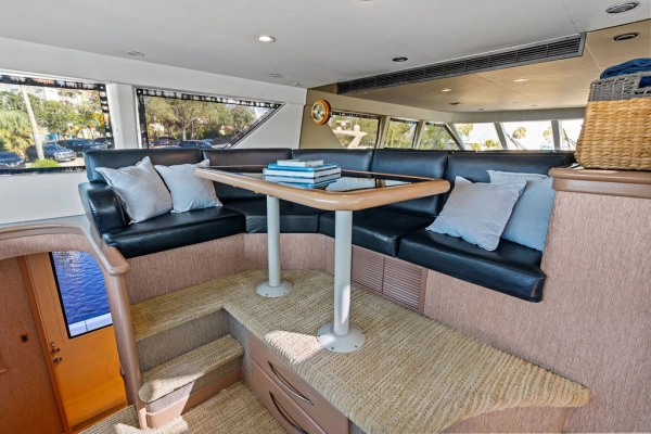 1999 Westport 112