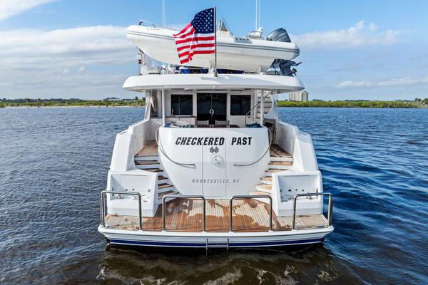 1999 Westport 112