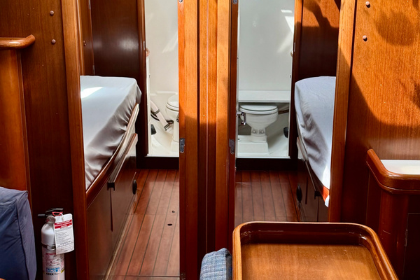 Chubby Bunny 50ft Beneteau Yacht For Sale