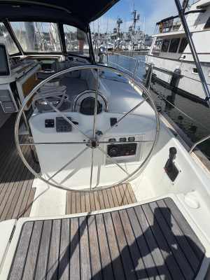 Chubby Bunny 50ft Beneteau Yacht For Sale