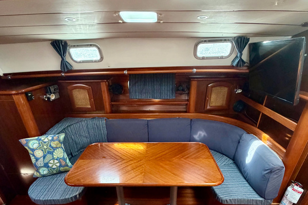 Chubby Bunny 50ft Beneteau Yacht For Sale