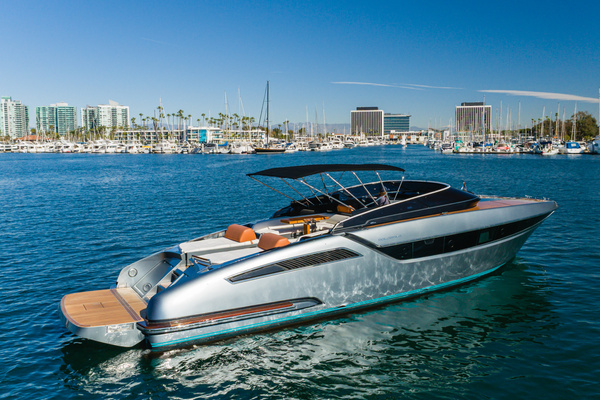 2021 Riva 48