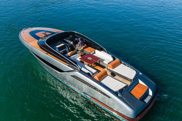 2021 Riva 48