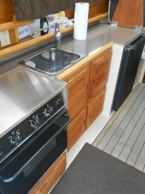 Contradiction 28ft Cutwater Yacht For Sale
