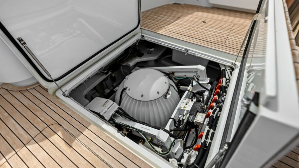 Rollin rsquo  Deep 62ft Viking Yacht For Sale