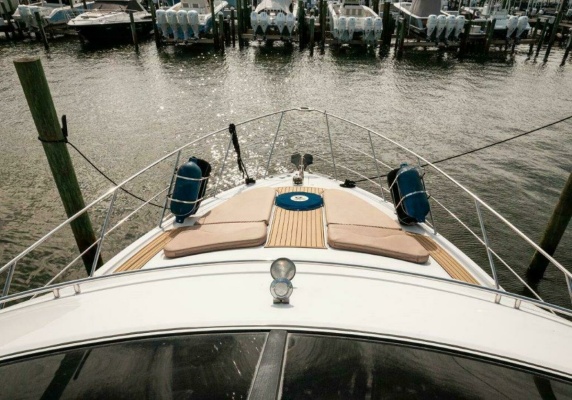 Graham s Enterprise 47ft Carver Yacht For Sale