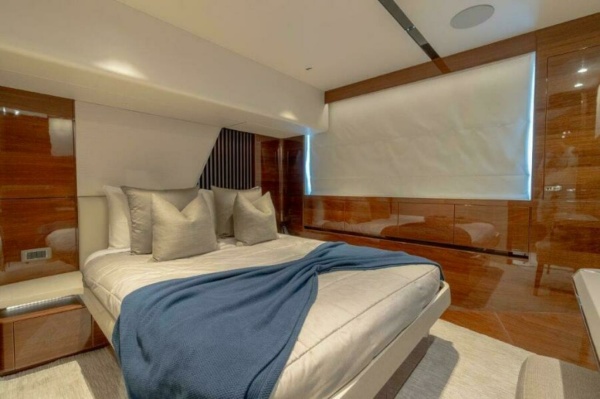 Kaos 85ft Princess Yacht For Sale