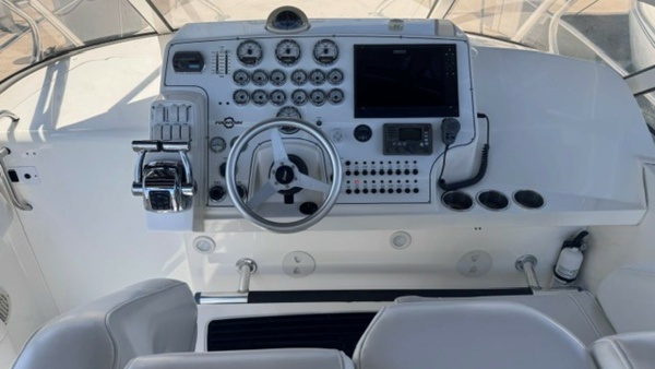 SWIFT SERENITY 38ft Fountain Yacht For Sale