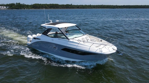 32-ft-Sea Ray-2022-320 Sundancer OB-Raya Sunshine-Elberta Alabama United States yacht for sale