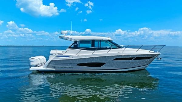 38-ft-Regal-2025-38 XO-Galati Yacht Sales Trade St Petersburg Florida United States  yacht for sale