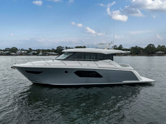 Segers Marine 49ft Tiara Yachts Yacht For Sale