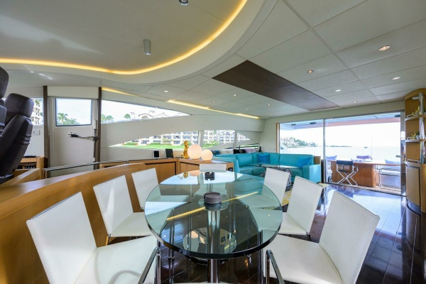 Miura 90ft Pershing Yacht For Sale