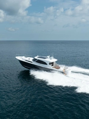 ECLIPSE 505 Shadow Yacht For Sale