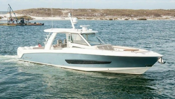 42-ft-Boston Whaler-2018-420 Outrage-The Tyder II-Elberta Alabama United States yacht for sale