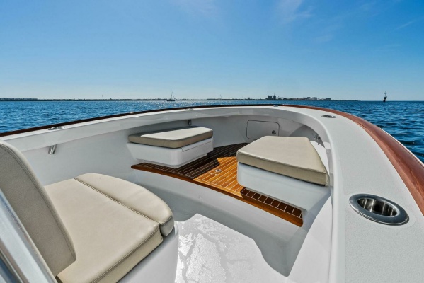 26ft Custom Yacht For Sale
