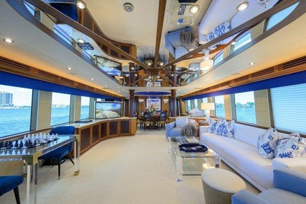 MAGIC 100ft Hatteras Yacht For Sale