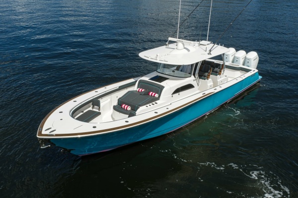 Valhalla 46 - Port Bow Profile