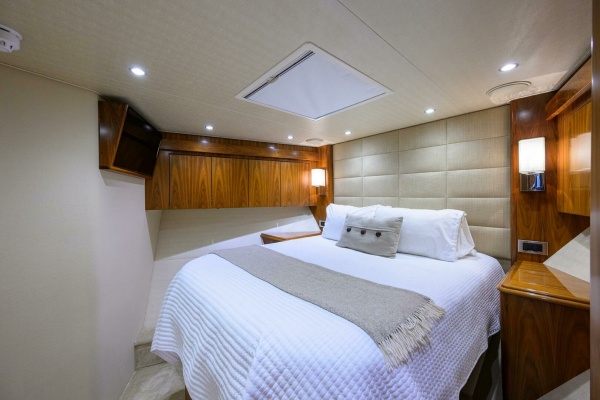 SPECULATOR 92ft Viking Yacht For Sale