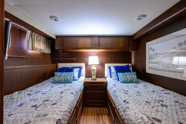 Hatteras 63 Motor Yacht Yacht For Sale