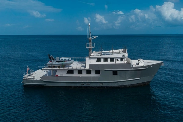 95' Ocean Voyager