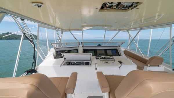Photo of the 2002 Viking 61 Convertible "Bolita Too"