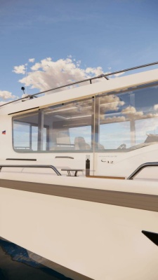 Nimbus Commuter 12 Command Deck
