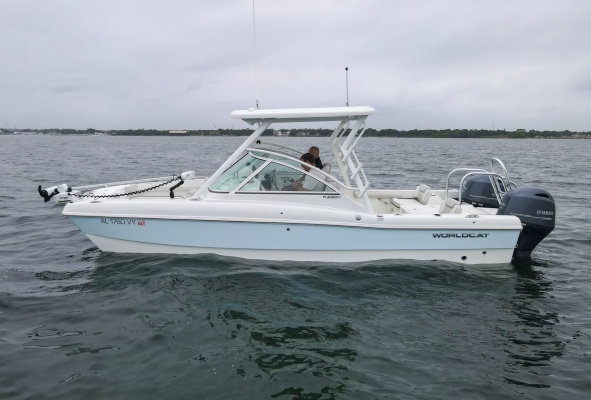 23ft World Cat Yacht For Sale