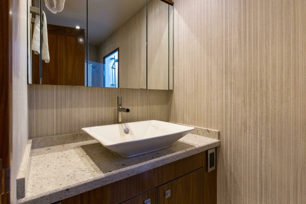 2016 92 Viking Enclosed Bridge Touche Forward Stateroom Head