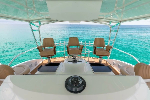 2015 Viking 70