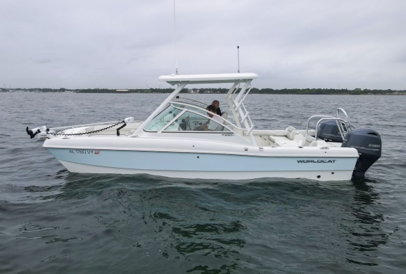 23ft World Cat Yacht For Sale