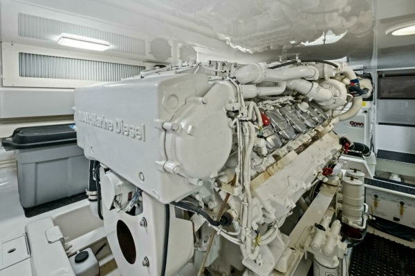 2006 Viking 56 Convertible SUMMER SALT