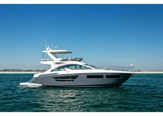 2023 Cruisers Yachts 60
