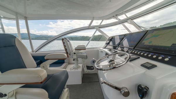 Knot Working 40ft Cabo Yacht For Sale