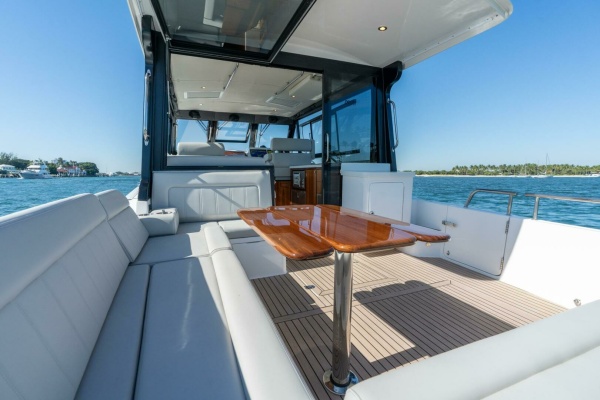 In Stock MJM 42 005 47ft MJM Yacht For Sale