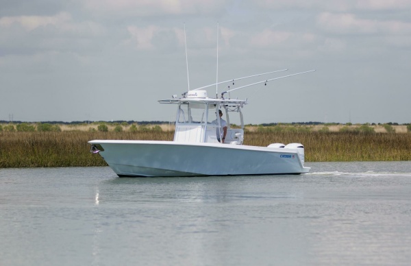 32ft Contender Yacht For Sale