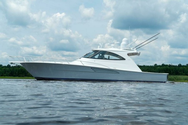 Viking 54 Sport Coupe - Profile